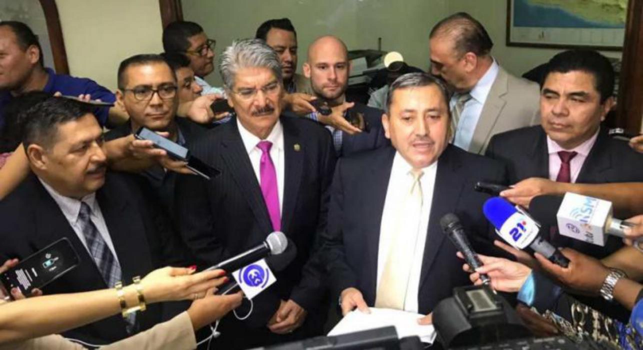 ARENA busca interpelar a Funcionarios de Gobierno por mantener exento al país de coronavirus arena-busca-interpelar-a-funcionarios-de-gobierno-por-mantener-exento-al-pais-de-coronavirus